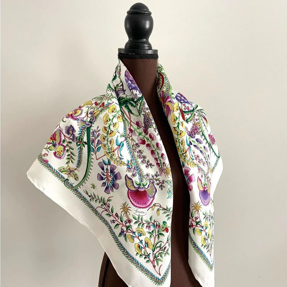 Gucci authentic scarf